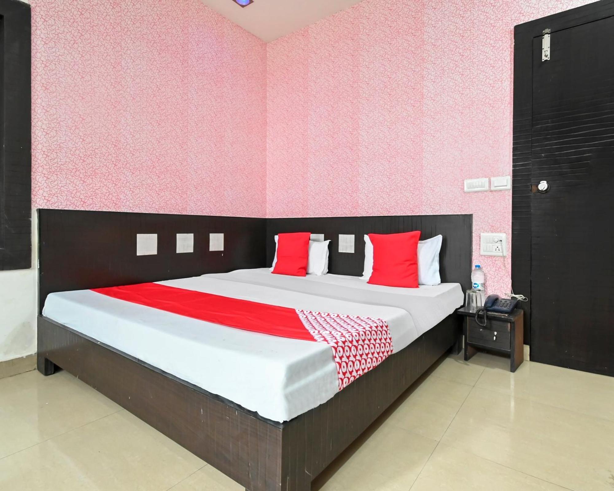 Hotel O Co Hotel Hisar Экстерьер фото